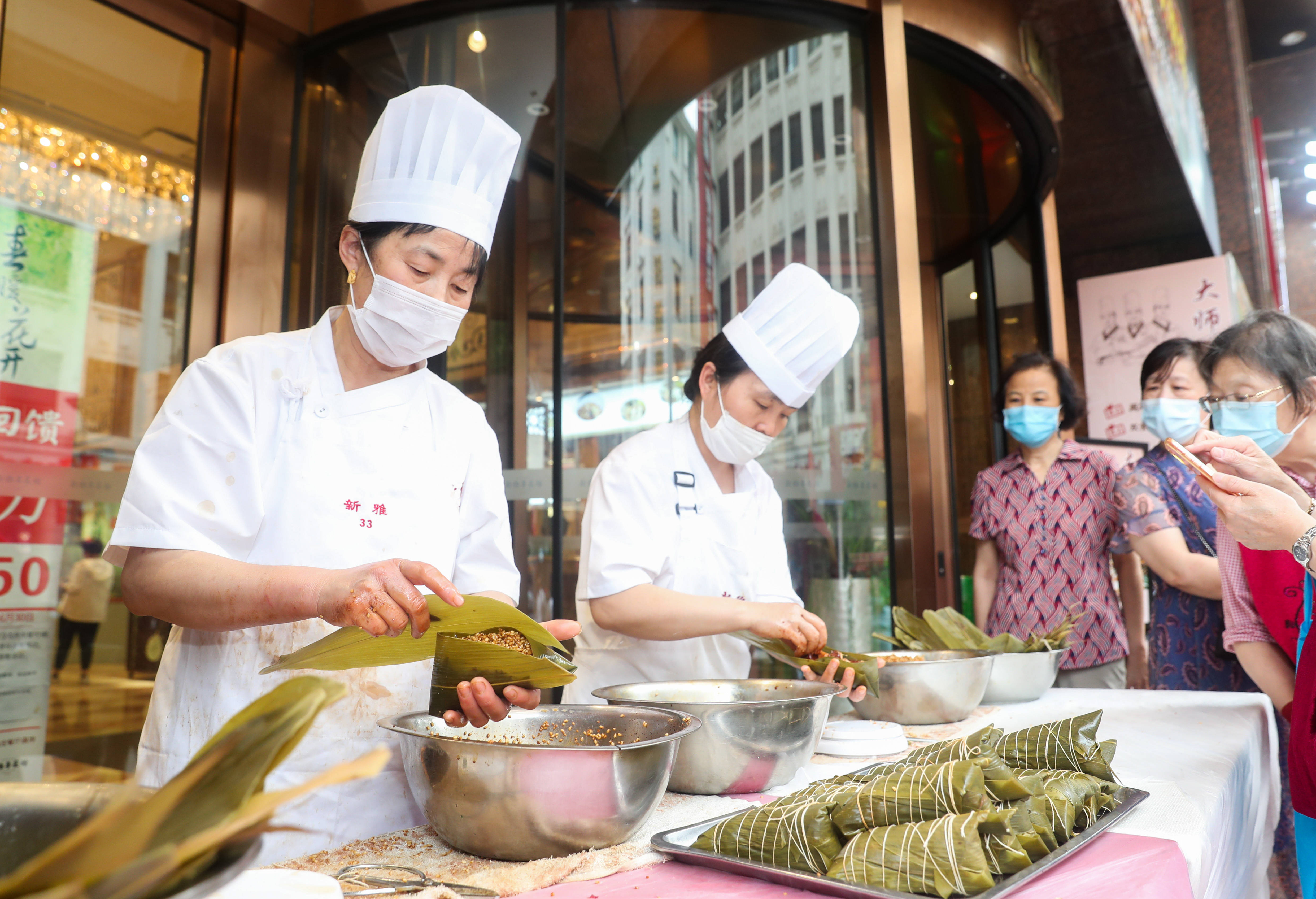 解鎖新境界，探尋高級冷菜之旅，與自然美景共舞的獨特美食盛宴（2016年最新）